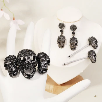 ליל כל הקדושים מפחיד גולגולת שחורה הראש תכשיטים של נשים ריינסטון אביזרי להגדיר טבעת ורצוף עגילים מתנה עבור ילדה